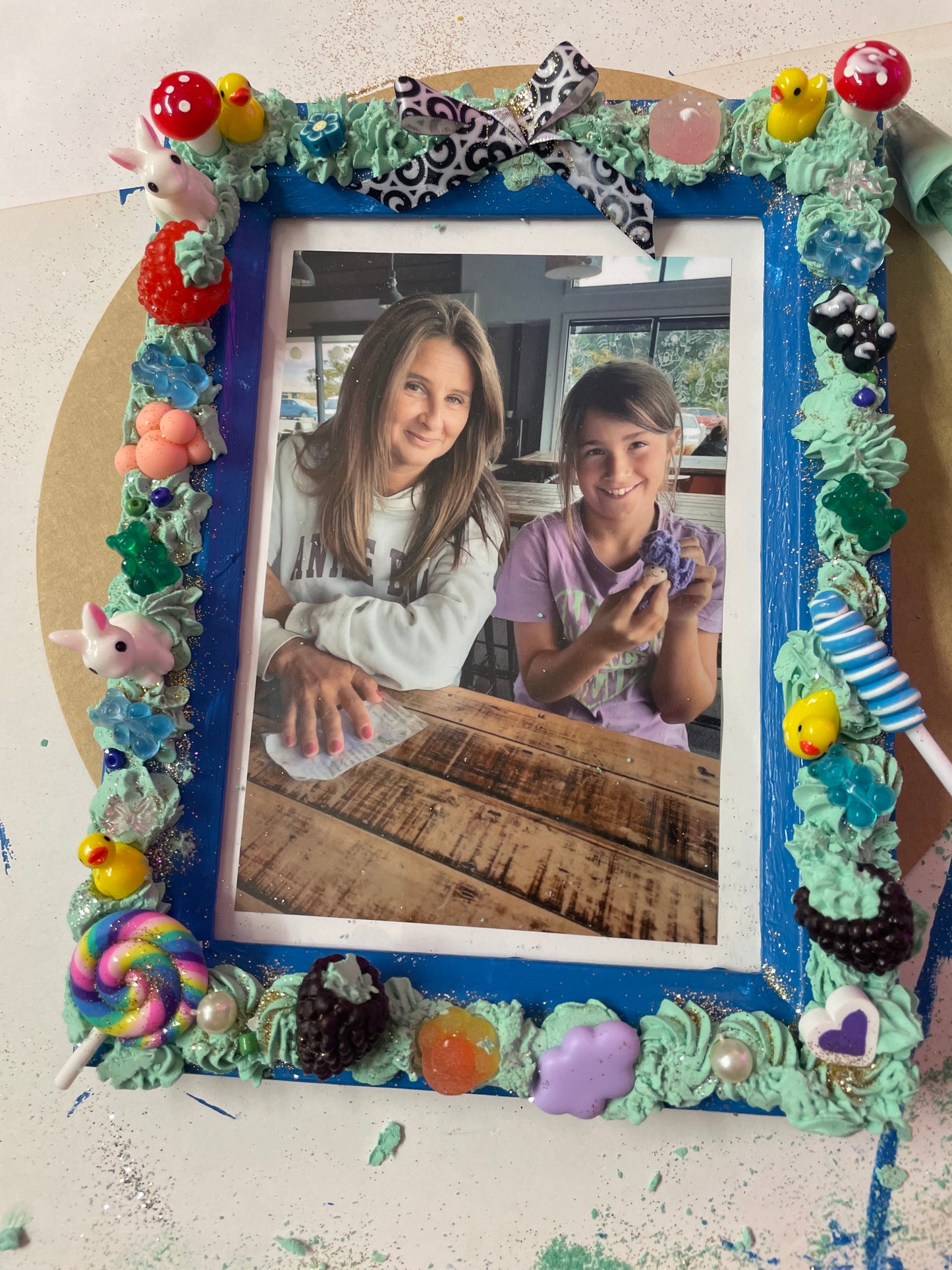 Bring the Kiddos - Icing Photo Frame